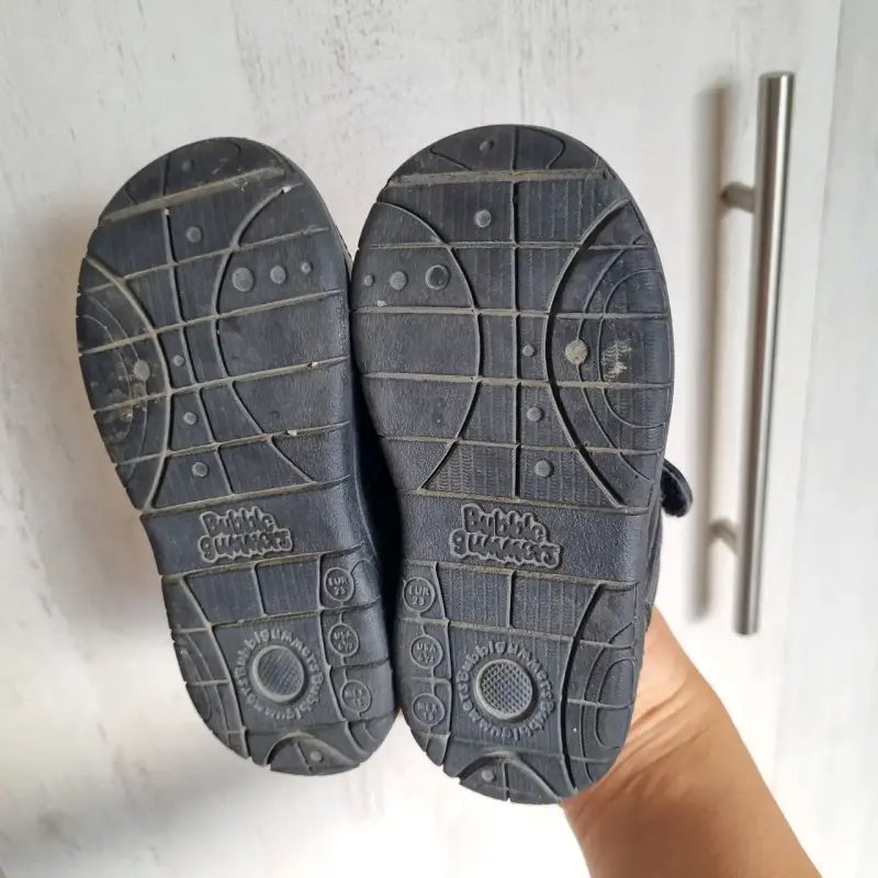 Zapatillas negras para niños Bubble gummers talla - 3