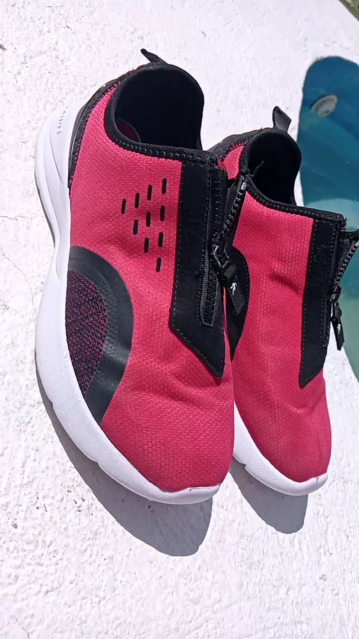 Zapatillas deportivas rojas con cierre - 3