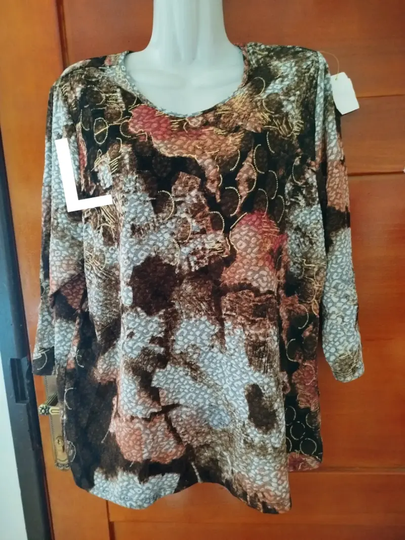 Conjunto de blusas diferentes tamaños - 4