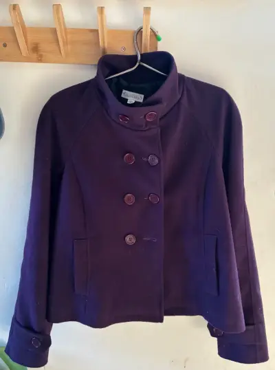Chaqueta morada  de mujer delicata - miniatura 1