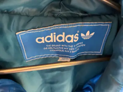 Chaqueta acolchada azul Adidas hombre - miniatura 2