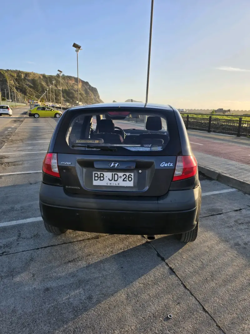Hyundai Getz 2007 en buen estado - 3