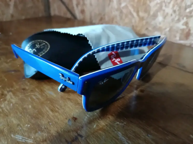 Gafas de sol Ray-Ban azules modelo Jeffrey - 3