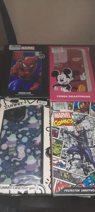 Set de Fundas para Smartphone con Diseños de Marvel y Disney - miniatura 1