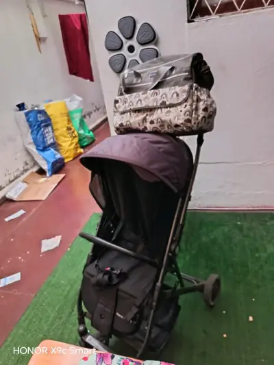Coche maleta con bolso maternal - miniatura 1