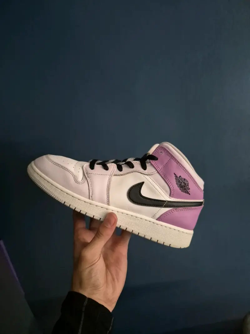 Jordan 1 mid - 1
