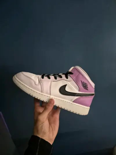 Jordan 1 mid - miniatura 1