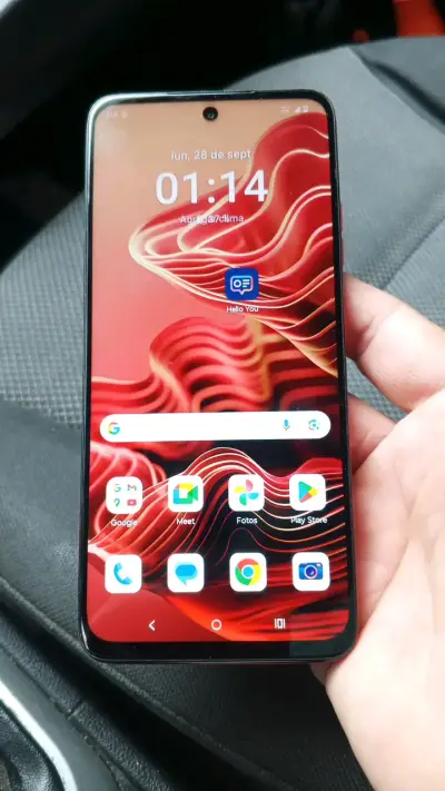 Smartphone Motorola rojo en buen estado - miniatura 3