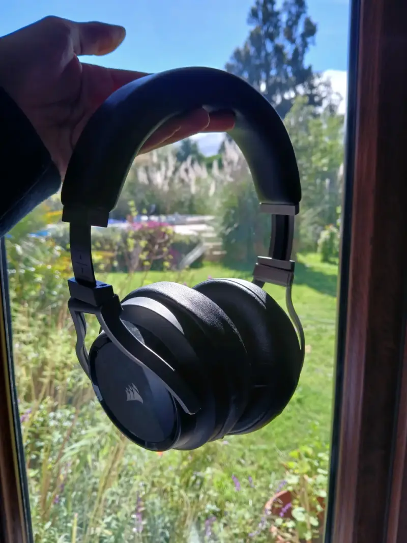 Auriculares Corsair Virtuoso RGB Wireless para gaming - 2