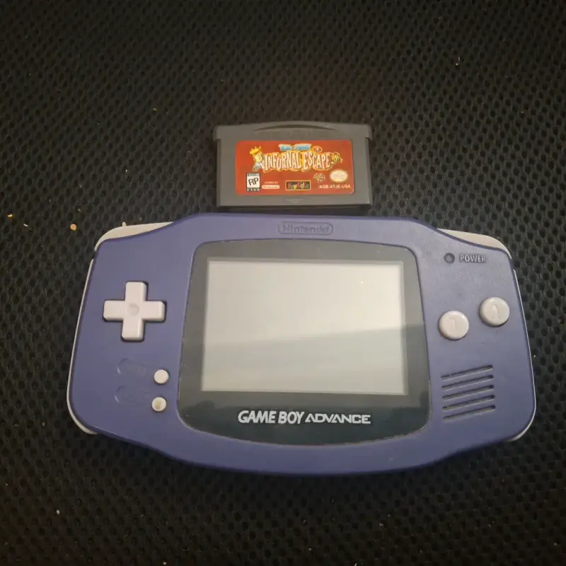 Game Boy Advance + Juego - 1