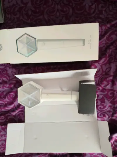 Lightstick oficial EXO con caja - miniatura 2