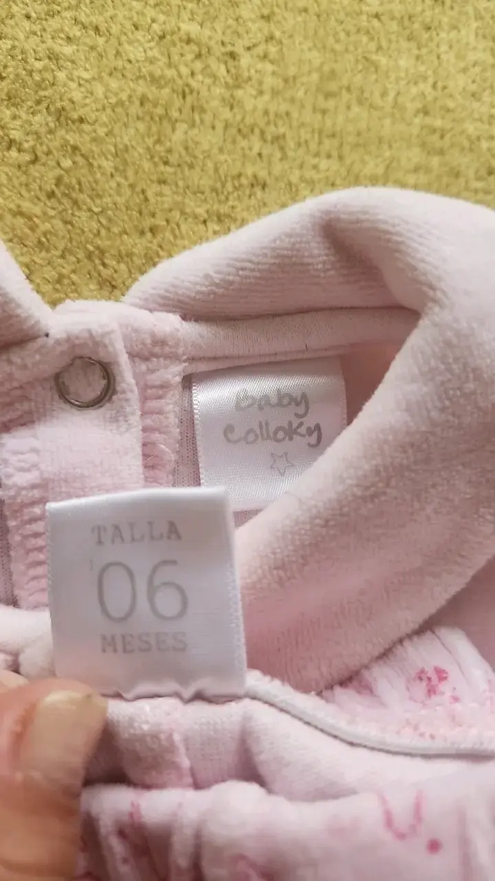 Conjunto de bebé rosa diseño de mariposas 6meses - 2