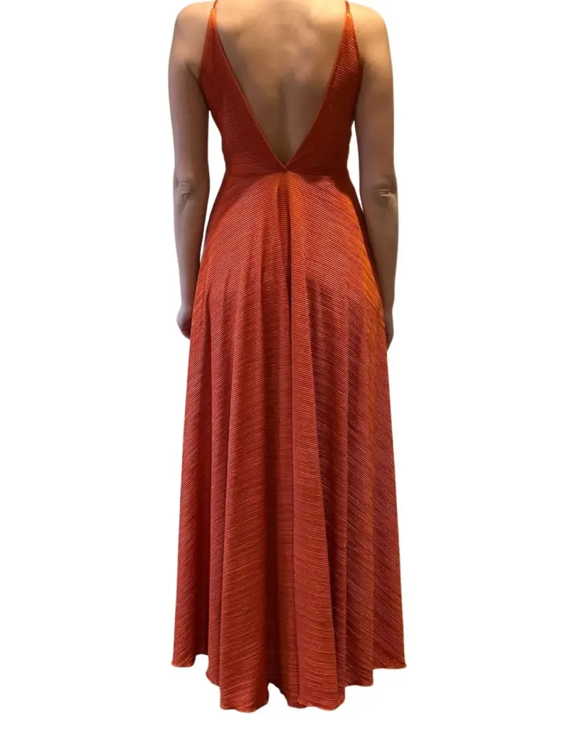 Vestido largo naranja con tirantes delgados - 2