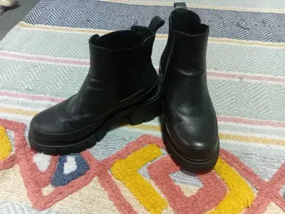 Botines jeans corderito chaqueta todo por 15 mil - miniatura 2