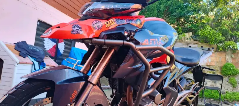 Moto Zontes ADV 310 en buen estado - 3