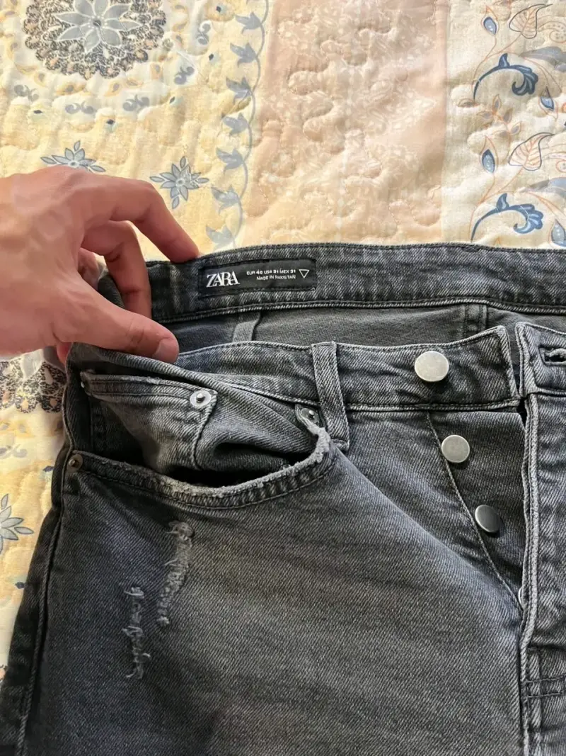 Jeans desgastados grises Zara para hombre - 2