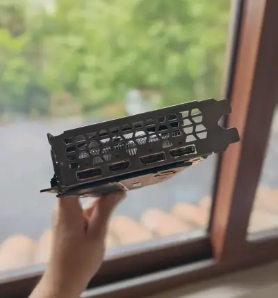 Gpu Rtx 2060 Gigabyte windforce OC - miniatura 5