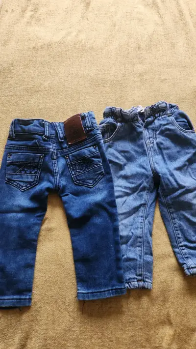 Pantalones de mezclilla 9 meses - miniatura 1