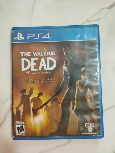 Juego PS4 The Walking Dead Primera Temporada Completa - miniatura 1