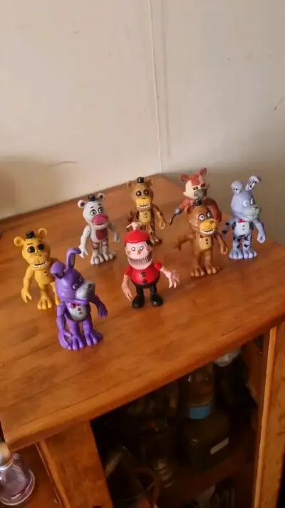 Figuras de colección Five Nights at Freddy's - miniatura 1