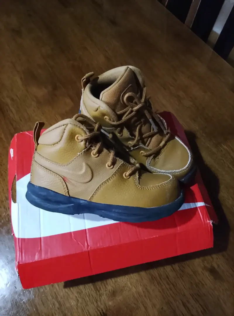 Botas infantiles Nike marrón claro - 3
