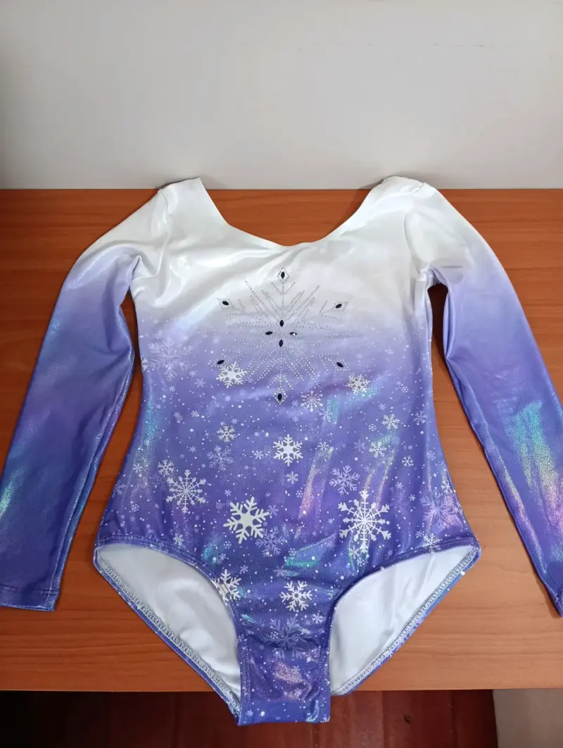 Malla gimnasia artística con diseño de copos - 1