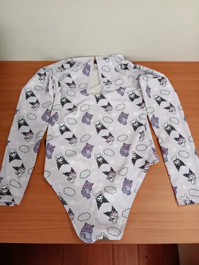 Traje de baño con estampado de Kuromi - miniatura 2