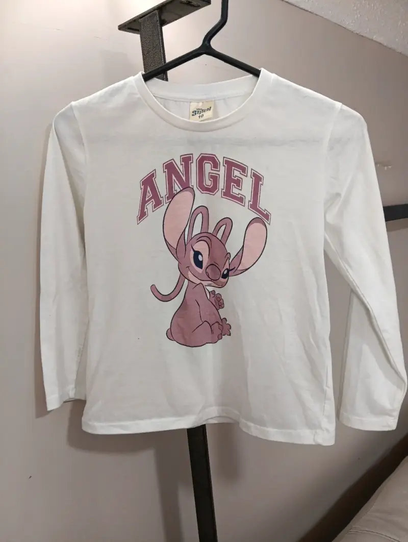 Polera manga larga blanca con diseño de Angel - 3