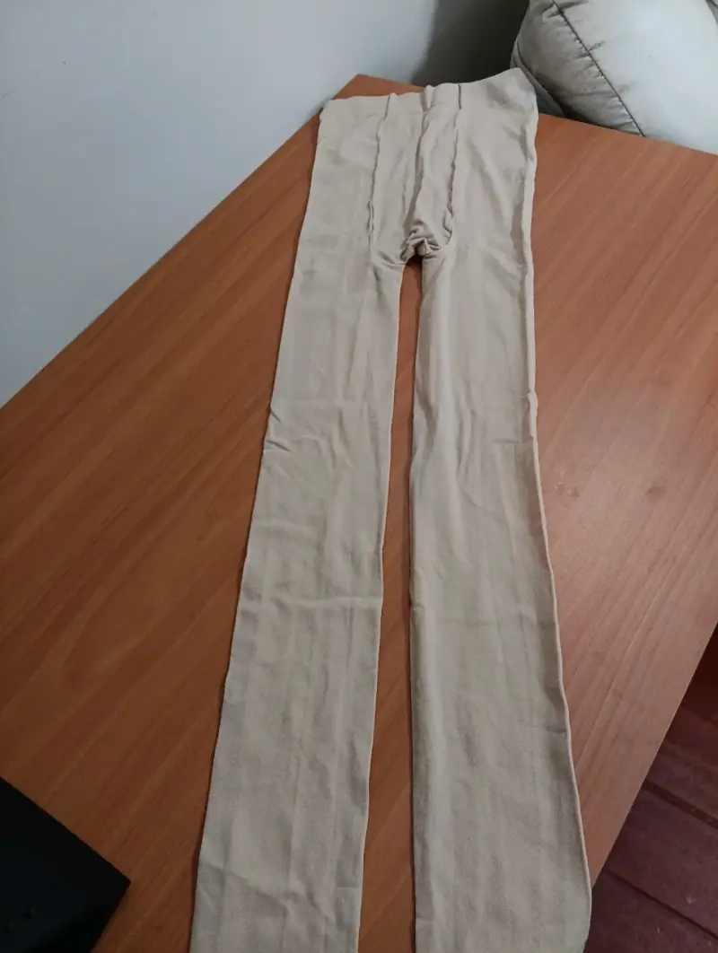 Pantys largas blancas y beige para niña - 4
