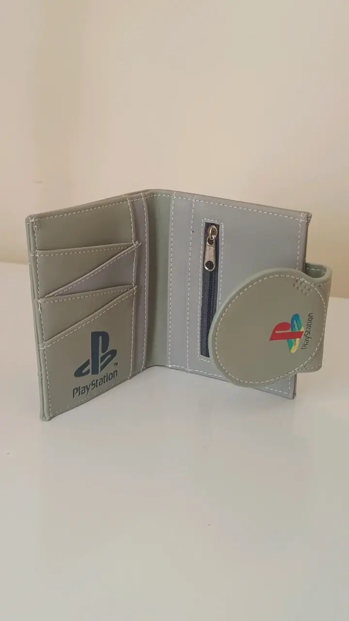 Billetera PlayStation gris con logo - 2