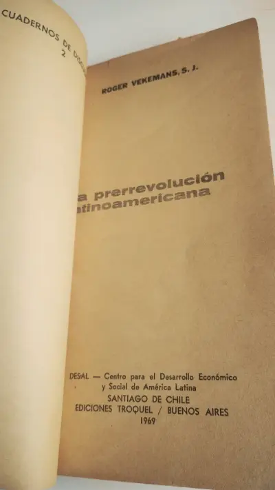 Libro La Prerrevolución Latinoamericana de Roger Vekemans - miniatura 2