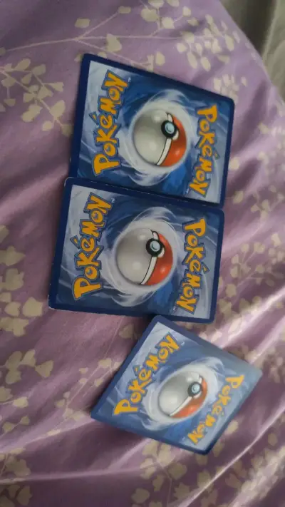 Cartas Pokémon Pikachu, Charmander y Eevee - miniatura 2
