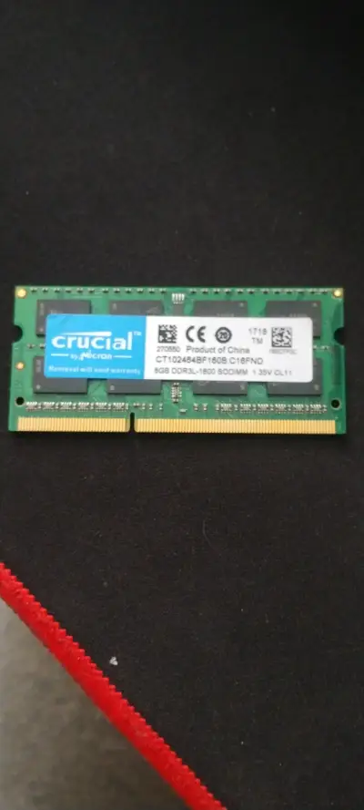 Memoria RAM Crucial 8GB DDR3L 1600 SODIMM - miniatura 1
