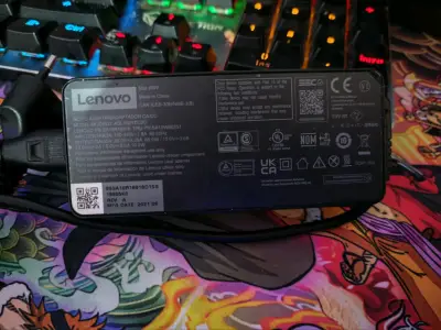 Cargador Original Lenovo 65W para Notebook - miniatura 1