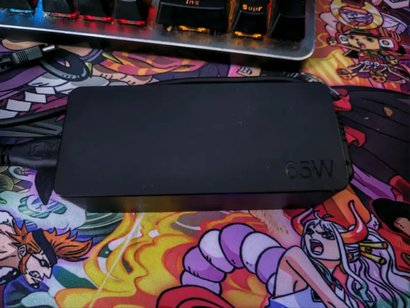 Cargador Original Lenovo 65W para Notebook - 3