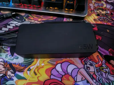 Cargador Original Lenovo 65W para Notebook - miniatura 3