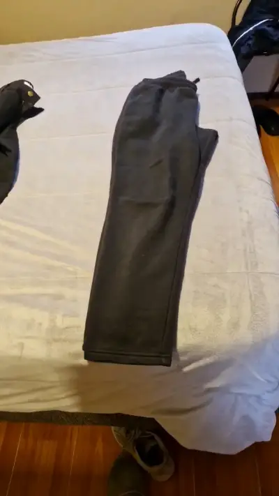 Pantalones cargo y jeans negros para hombre - miniatura 6