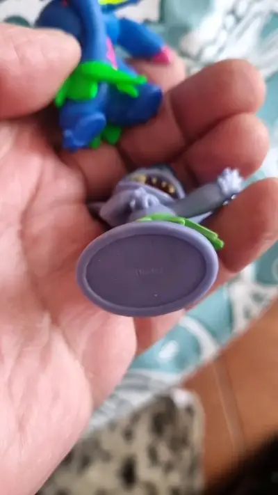 Figuras de colección Stitch y amigo - miniatura 4