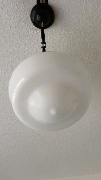 Lámpara de techo vintage blanca original - miniatura 2