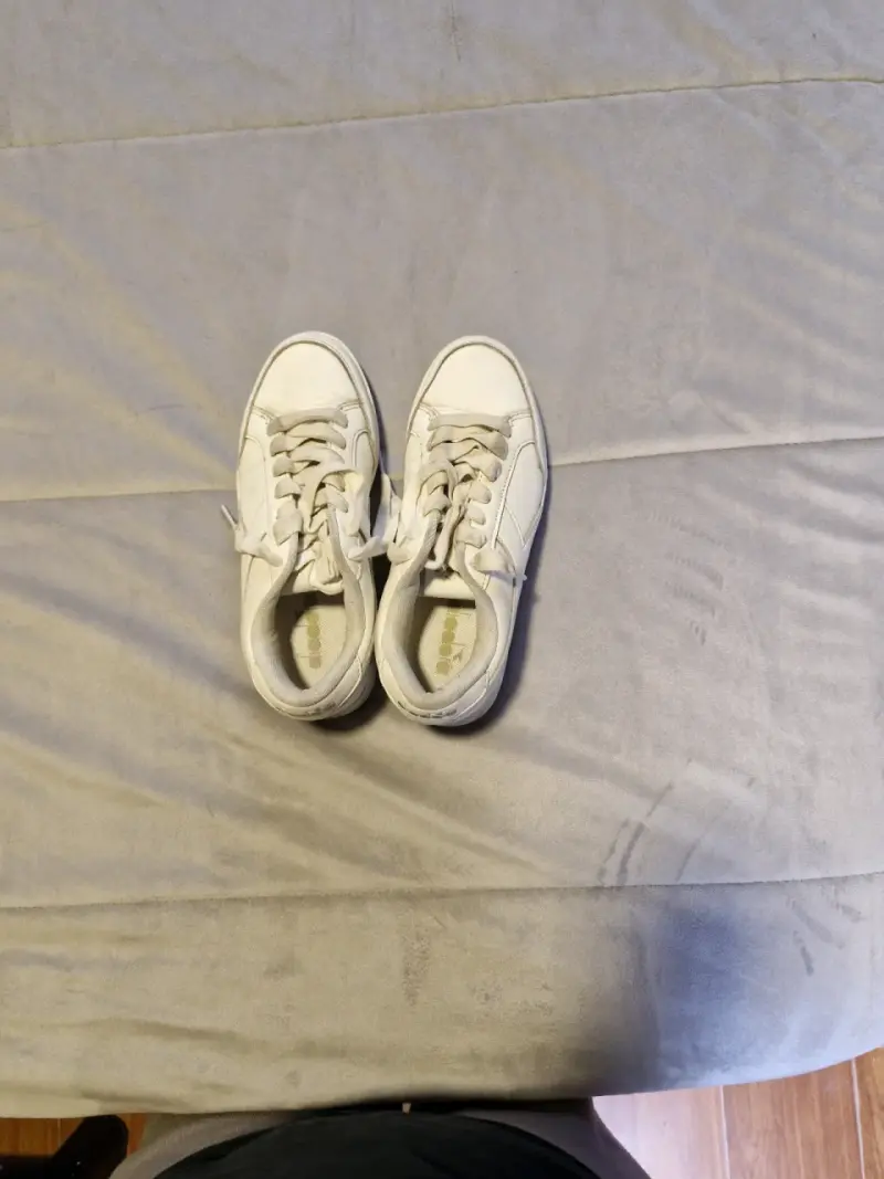 Zapatillas deportivas blancas Diadora usadas - 3