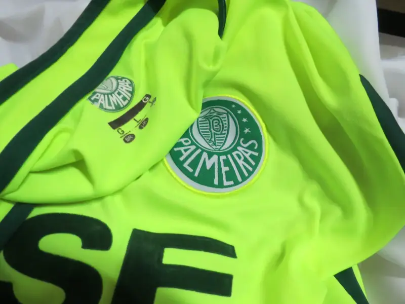 Camiseta Palmeiras fluorescente TALLA L numero 10 - 6