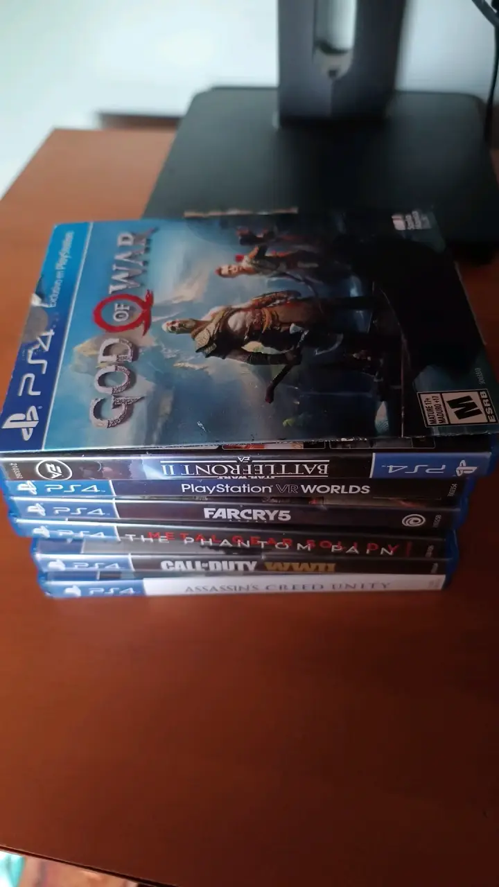 Colección de Juegos PS4 God of War y Más