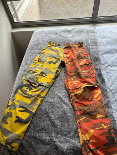 Pantalones cargo camuflados bicolor para hombre - miniatura 1