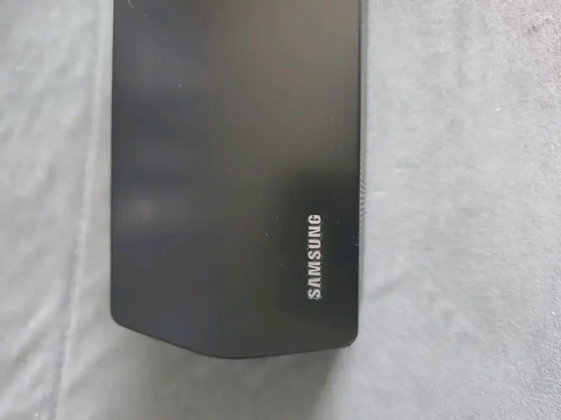 Barra de sonido Samsung HW-B550 con subwoofer - 6
