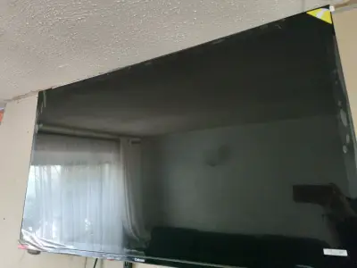 SmartTv Caixun de 55 pulgadas - miniatura 1