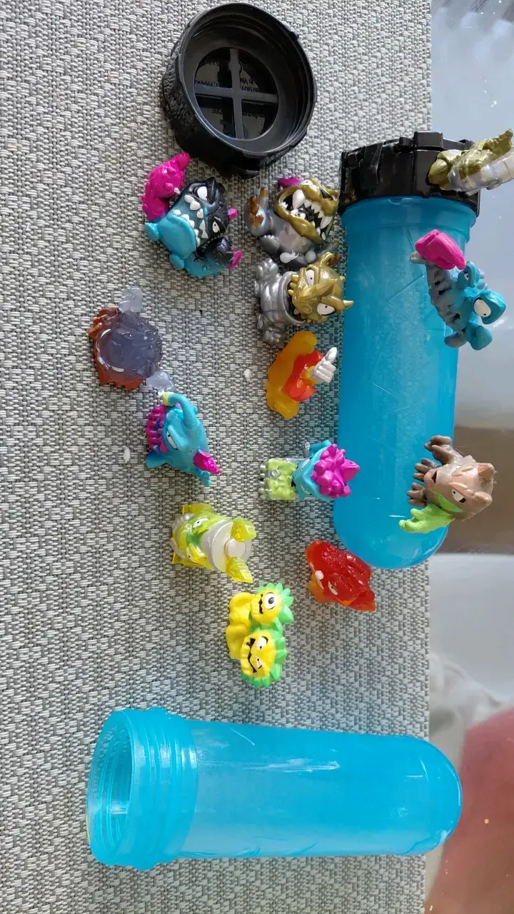 Figuras de colección Mr. BEAST - 2