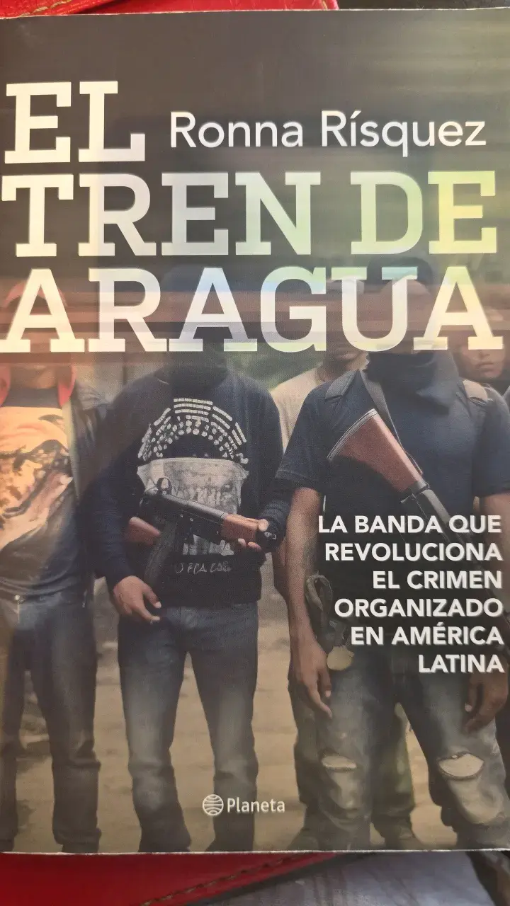 Libro 'El Tren de Aragua' de Ronna Rísquez - 1