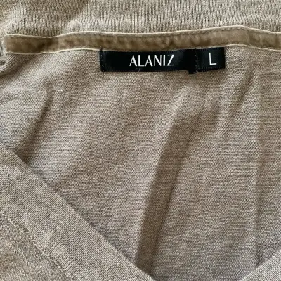 Suéter Chocolate Alaniz - miniatura 3