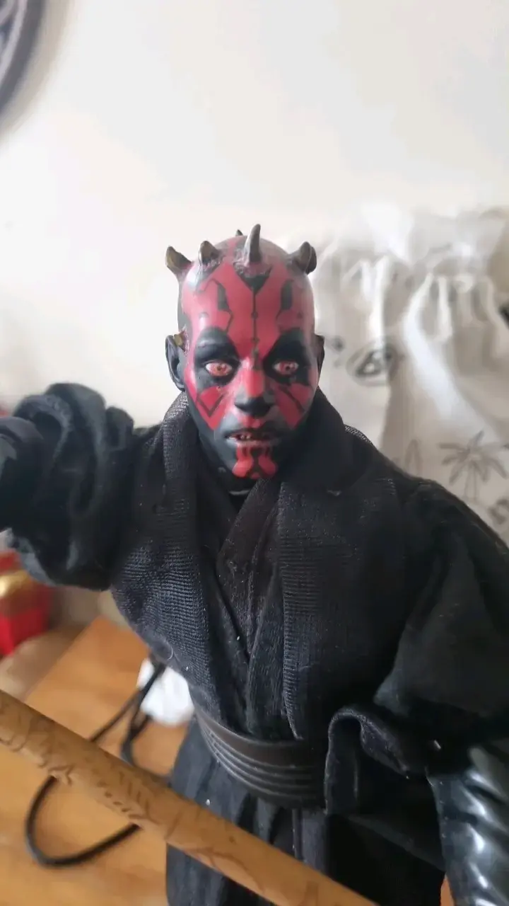 Figura de acción Darth Maul con sable - 2