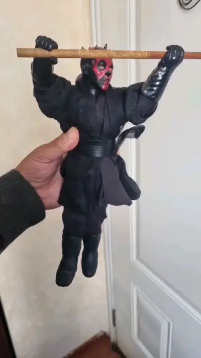 Figura de acción Darth Maul con sable - miniatura 5